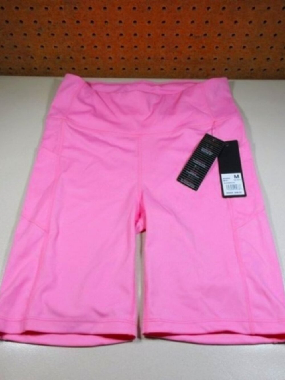 bebe sport womens solid pink wicking 4way stretch biker shorts M NWT